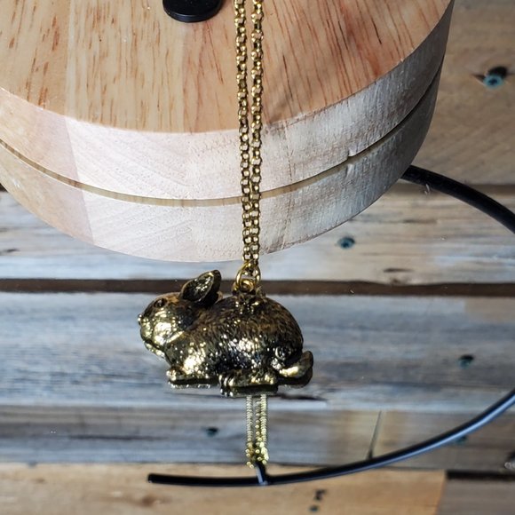 Bunny Rabbit Necklace - Copper Alloy Plated in Antique Gold - 17" chain - Picture 7 of 14